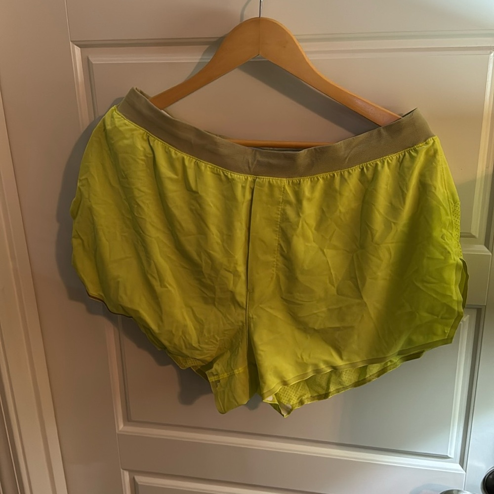 Men’s 3 inch running shorts